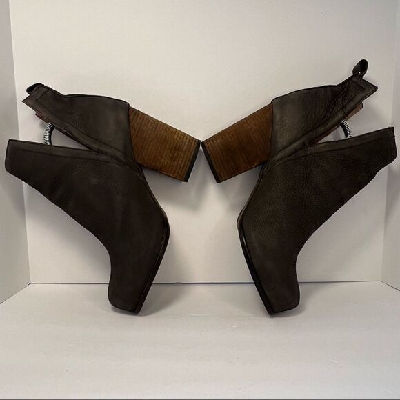 Jeffrey Campbell Oshea Leather Taupe Block Heeled Ankle Booties 10 - Picture 6 of 11